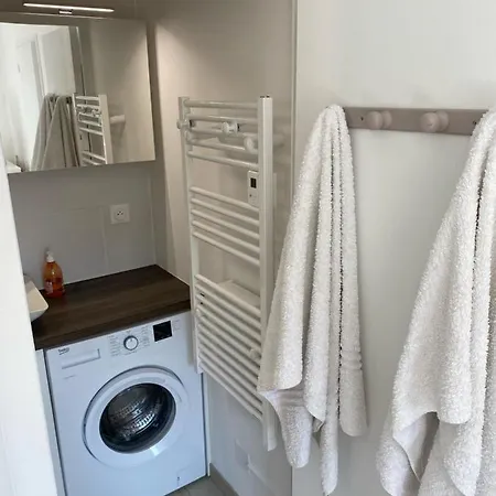 Vacances Arbanaises - Appartements Giens Hyeres Exterior photo